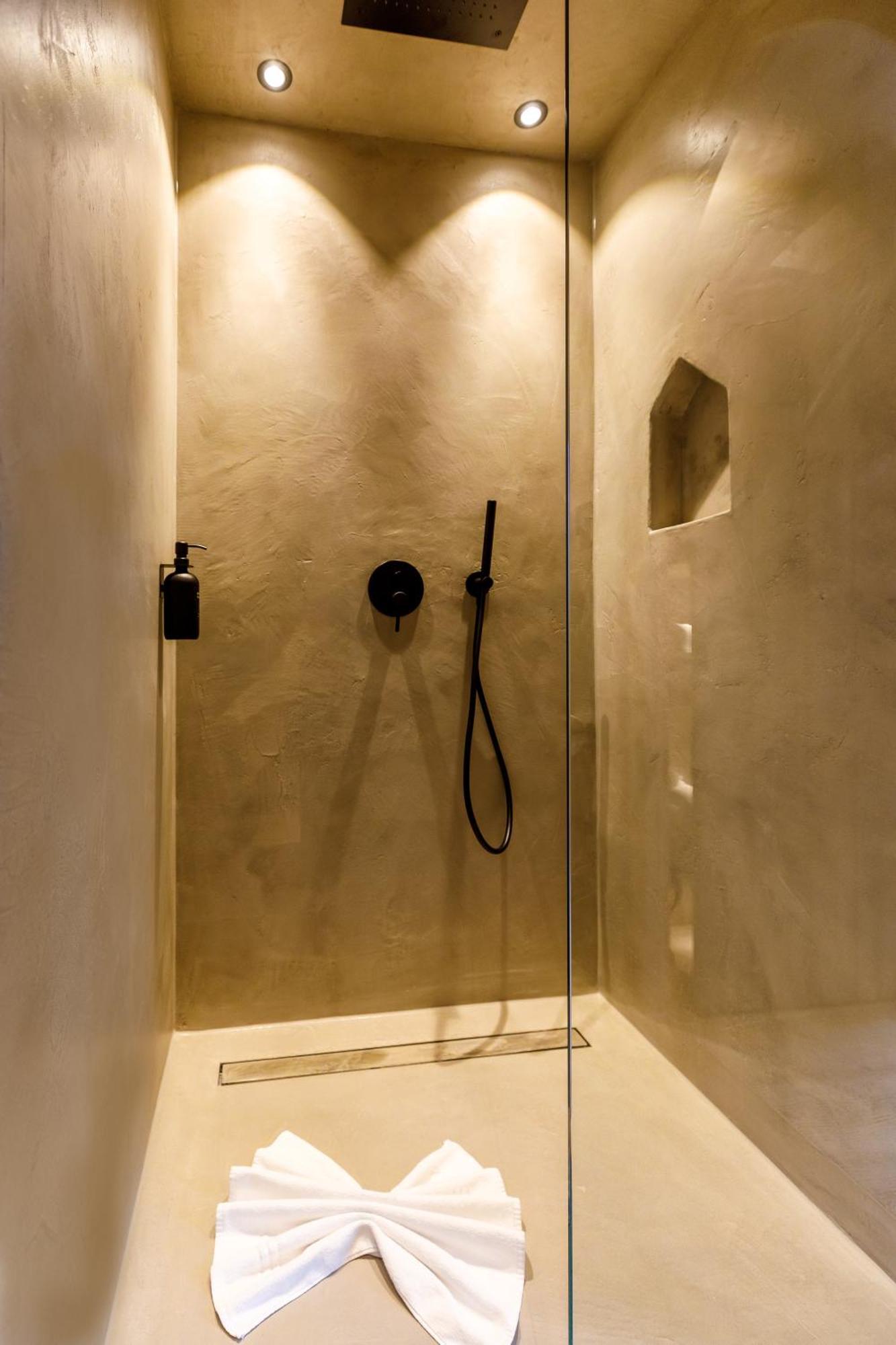 אאולנדורף Hotel Arthus מראה חיצוני תמונה